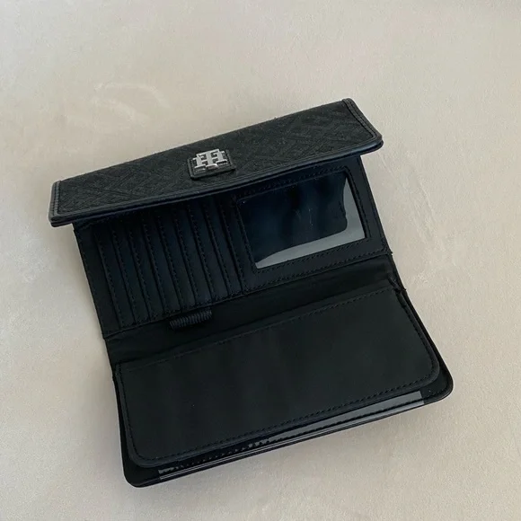 Tommy Hilfiger wallet - New without box/tags - Picture 4 of 4